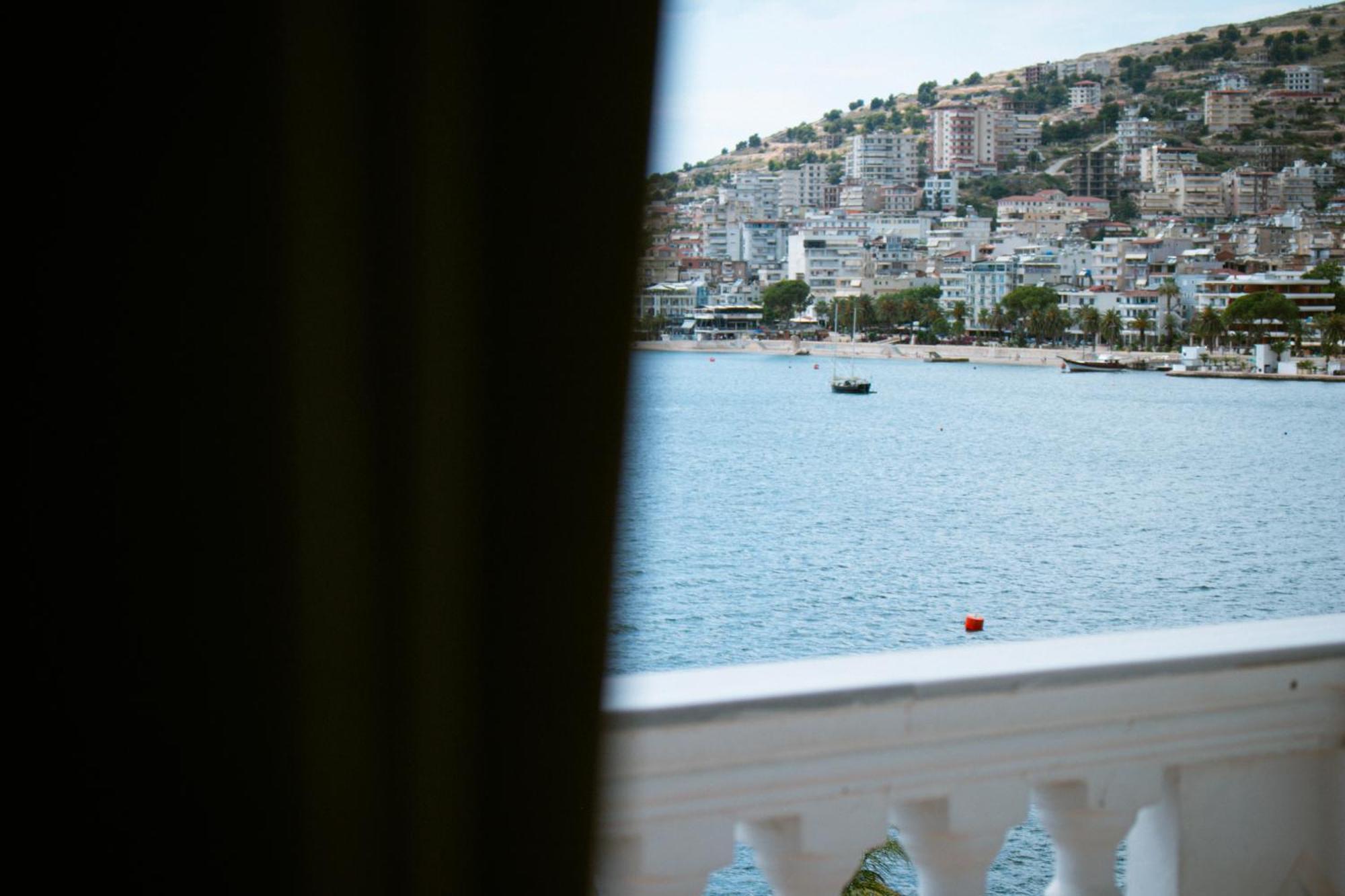 Hotel Fron Sarande Luaran gambar