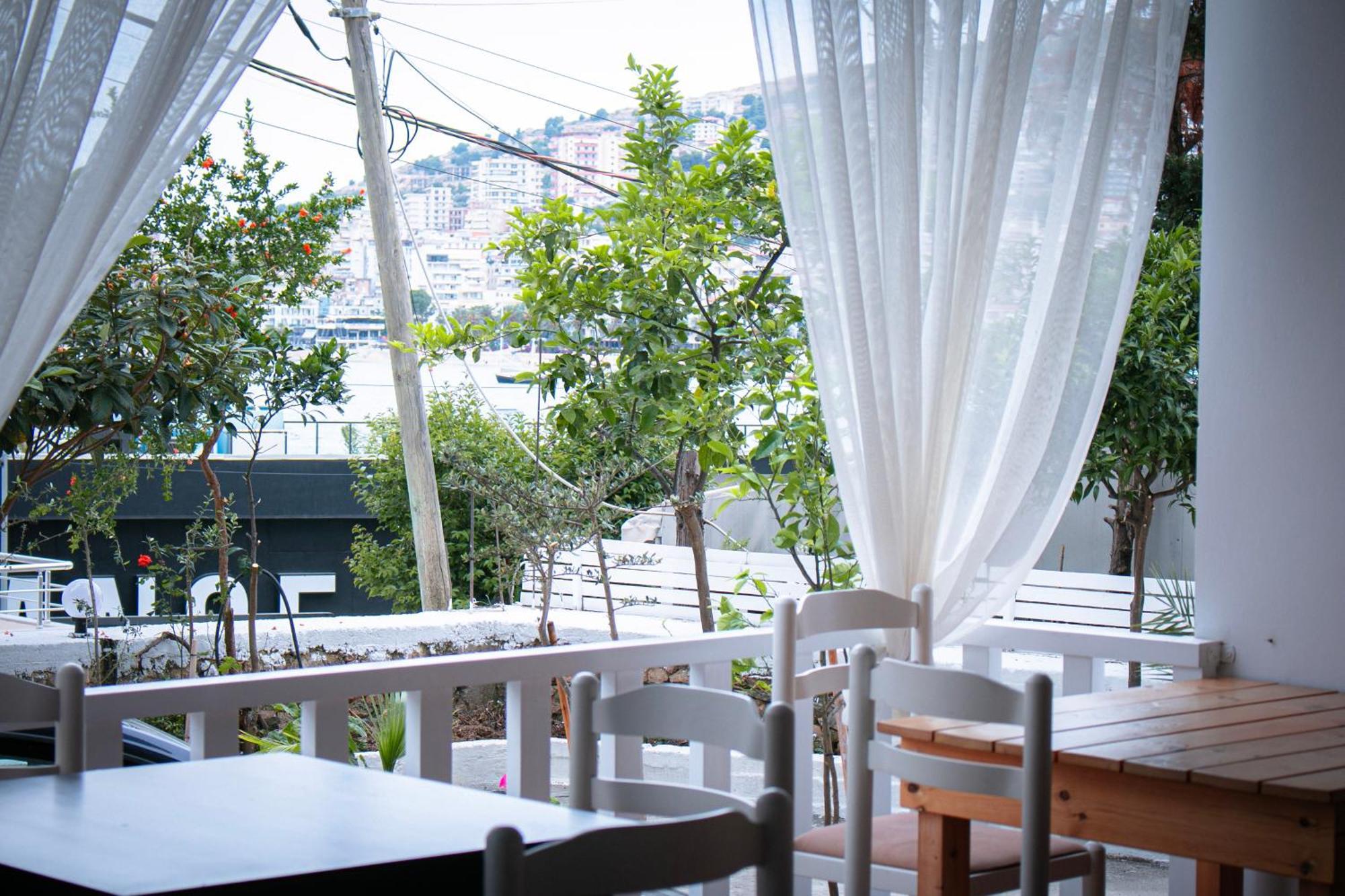 Hotel Fron Sarande Luaran gambar