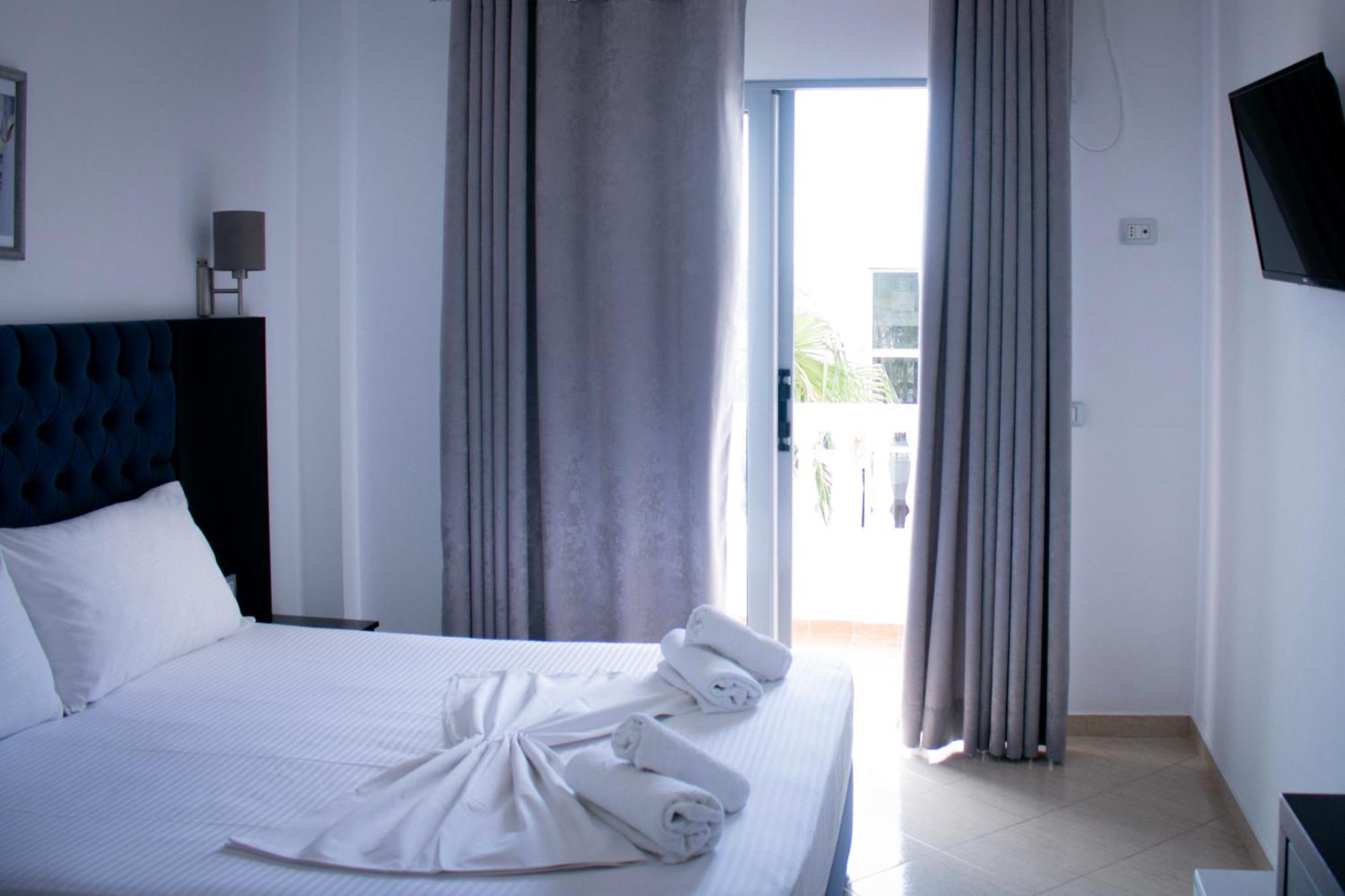 Hotel Fron Sarande Luaran gambar