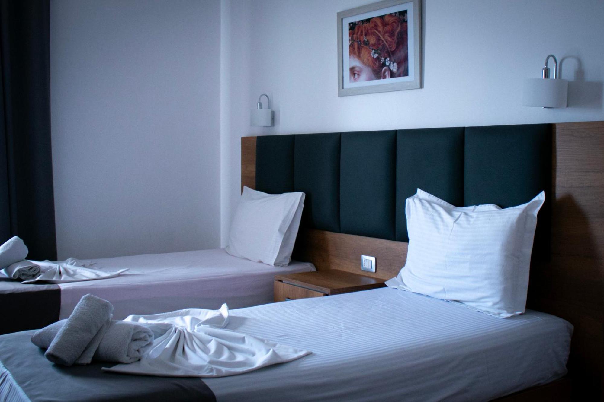 Hotel Fron Sarande Luaran gambar