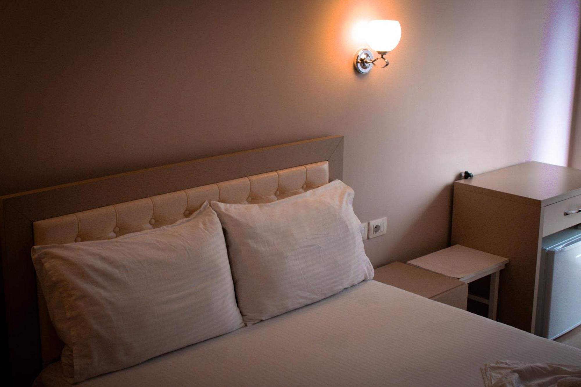 Hotel Fron Sarande Luaran gambar