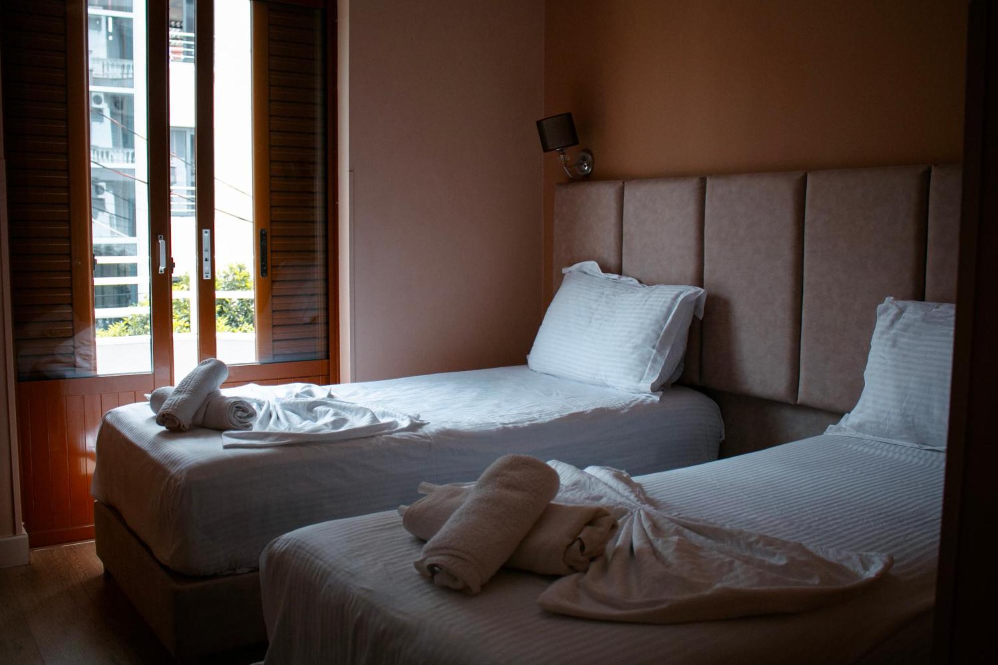Hotel Fron Sarande Luaran gambar