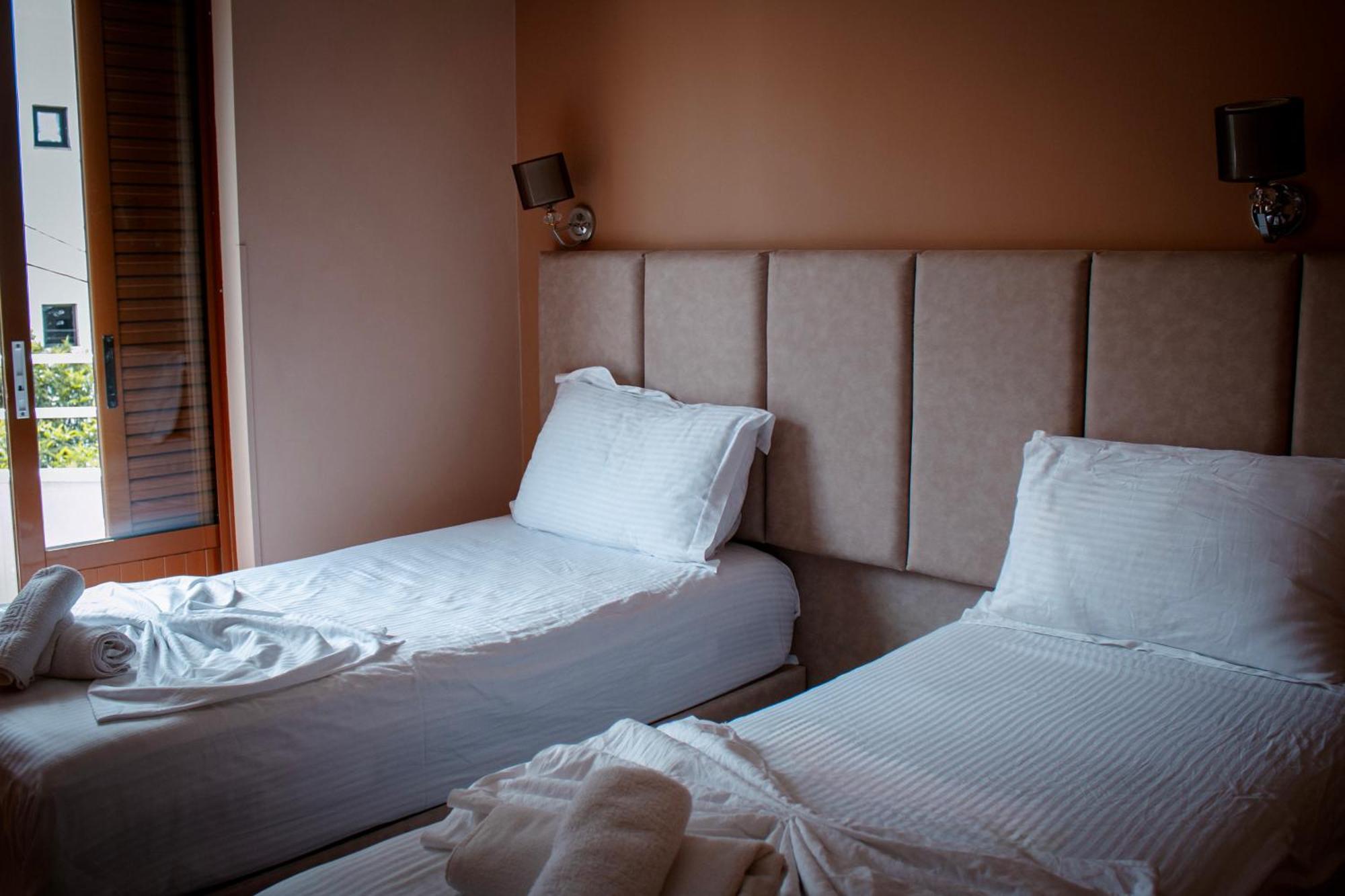 Hotel Fron Sarande Luaran gambar
